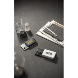 Pronto 5000mAh Magnetic Fast Wireless Charger - 1 Colour - Image 2
